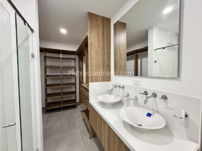 Apartamento de 3 alcobas en venta en Ciudad Jardin, Cali, 172 m² · foto 18 de 20
