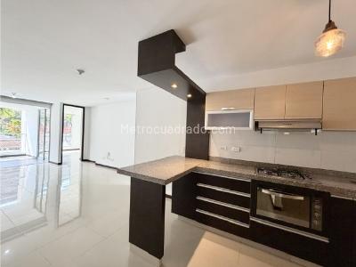 Apartamento de 2 alcobas en venta en Cristales, Cali, 70 m² · foto 11 de 14