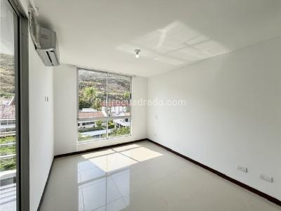 Apartamento de 2 alcobas en venta en Cristales, Cali, 70 m² · foto 8 de 14