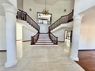Casa de 3 alcobas en venta en Pance, Cali, 610 m² · foto 3 de 20
