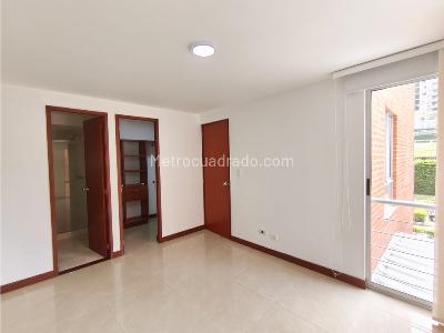 Apartamento de 3 alcobas en venta en Cristales, Cali, 112 m² · foto 5 de 9
