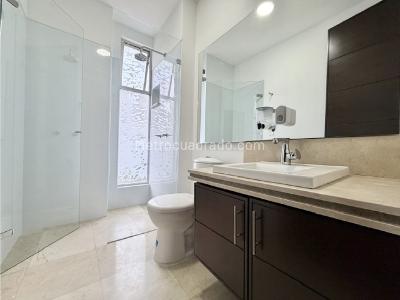 Apartamento de 3 alcobas en venta en Cristales, Cali, 199 m² · foto 20 de 20
