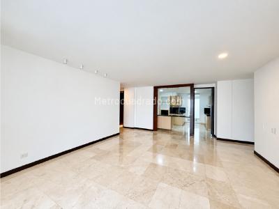Apartamento de 3 alcobas en venta en Cristales, Cali, 199 m² · foto 2 de 20