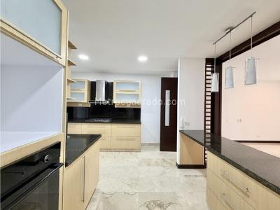 Apartamento de 3 alcobas en venta en Cristales, Cali, 199 m² · foto 7 de 20