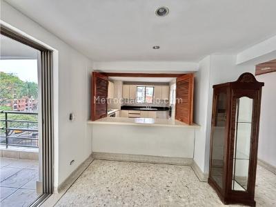 Apartamento de 4 alcobas en venta en Santa Teresita, Cali, 180 m² · foto 3 de 20