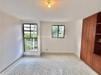Apartamento de 4 alcobas en venta en Santa Teresita, Cali, 180 m² · foto 13 de 20
