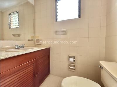 Apartamento de 4 alcobas en venta en Santa Teresita, Cali, 180 m² · foto 16 de 20
