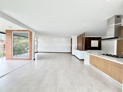 Apartamento de 2 alcobas en venta en Santa Teresita, Cali, 250 m² · foto 2 de 19