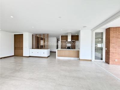 Apartamento de 2 alcobas en venta en Santa Teresita, Cali, 250 m² · foto 3 de 19