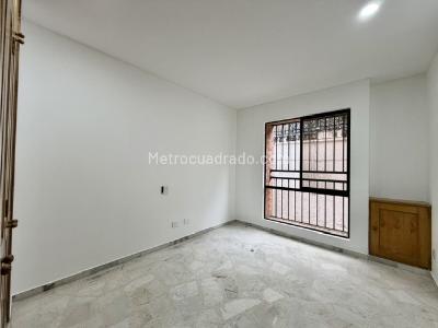 Apartamento de 3 alcobas en venta en La Arboleda, Cali, 220 m² · foto 16 de 20