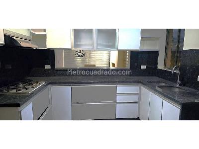 Apartamento de 3 alcobas en venta en Ciudad Salitre, Bogotá, 145 m² · foto 5 de 19