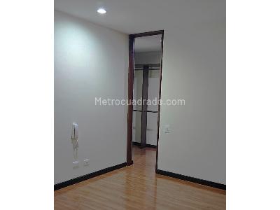 Apartamento de 3 alcobas en venta en Ciudad Salitre, Bogotá, 145 m² · foto 9 de 19