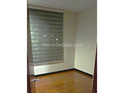 Apartamento de 3 alcobas en venta en Ciudad Salitre, Bogotá, 145 m² · foto 10 de 19