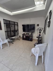Casa de 5 alcobas en venta en Santa Isabel, Cali, 249 m² · foto 8 de 20