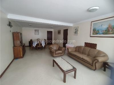 Casa de 5 alcobas en venta en El Guadual, Bogotá, 372 m² · foto 14 de 20