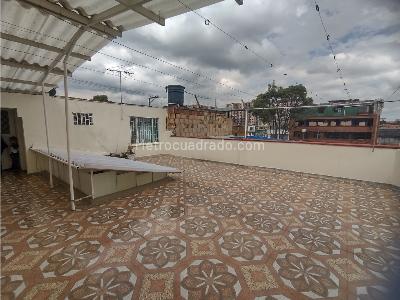 Casa de 5 alcobas en venta en El Guadual, Bogotá, 372 m² · foto 19 de 20