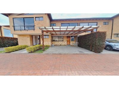 Casa de 3 alcobas en venta en Vereda Calahorca, Cajicá, 159 m² · foto 1 de 20