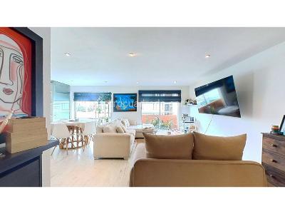 Apartamento de 2 alcobas en venta en Chico Lago, Bogotá, 69 m² · foto 3 de 20
