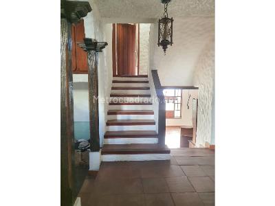 Casa de 5 alcobas en venta en Malibu, Bogotá, 347 m² · foto 10 de 20