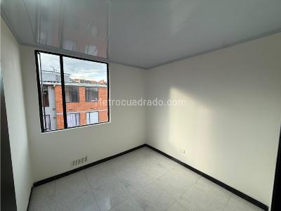 Apartamento de 2 alcobas en venta en Soacha Ciudad Verde, Soacha, 41 m² · foto 3 de 19