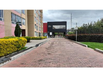 Apartamento en venta en La Estancia, Bogotá · foto 4 de 20
