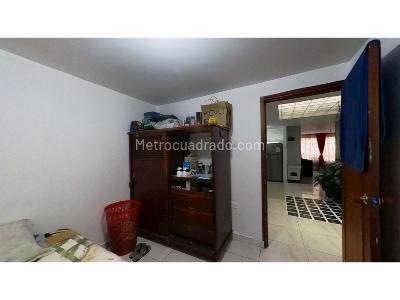 Casa de 5 alcobas en venta en Rincon De Galicia, Bogotá, 237 m² · foto 16 de 20