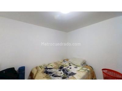 Casa de 5 alcobas en venta en Rincon De Galicia, Bogotá, 237 m² · foto 19 de 20