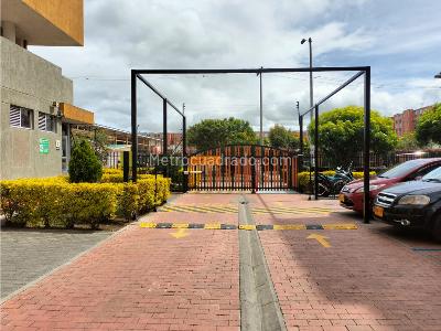 Apartamento de 3 alcobas en venta en Soacha Ciudad Verde, Soacha, 59 m² · foto 9 de 20