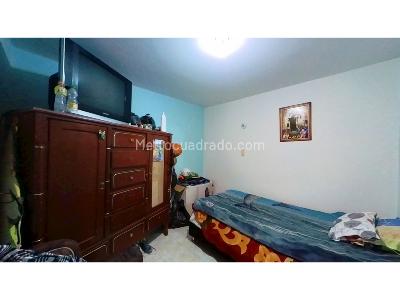 Casa de 5 alcobas en venta en Patio Bonito, Bogotá, 160 m² · foto 14 de 20