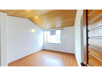 Apartamento de 2 alcobas en venta en Pardo Rubio, Bogotá, 76 m² · foto 3 de 20