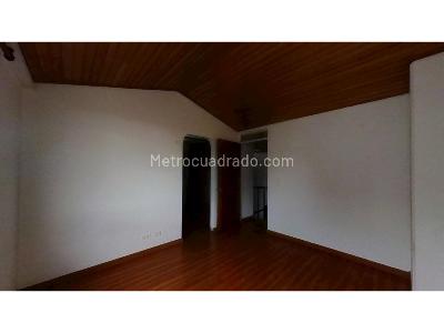 Apartamento de 2 alcobas en venta en Pardo Rubio, Bogotá, 76 m² · foto 9 de 20