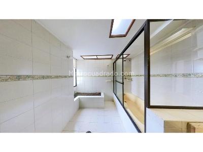 Apartamento de 2 alcobas en venta en Pardo Rubio, Bogotá, 76 m² · foto 11 de 20