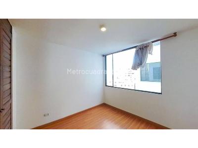 Apartamento de 2 alcobas en venta en Pardo Rubio, Bogotá, 76 m² · foto 14 de 20
