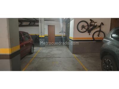 Apartamento de 2 alcobas en venta en Chico Lago, Bogotá, 83 m² · foto 17 de 20