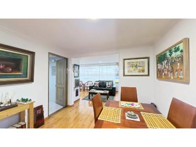 Apartamento de 2 alcobas en venta en Chico Lago, Bogotá, 83 m² · foto 3 de 20