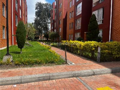 Apartamento de 3 alcobas en venta en Soacha Ciudad Verde, Soacha, 54 m² · foto 20 de 20