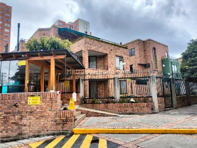 Casa de 4 alcobas en venta en Los Cedros, Bogotá, 152 m² · foto 18 de 20