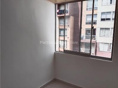Apartamento en venta en Bosa Central, Bogotá · foto 3 de 15