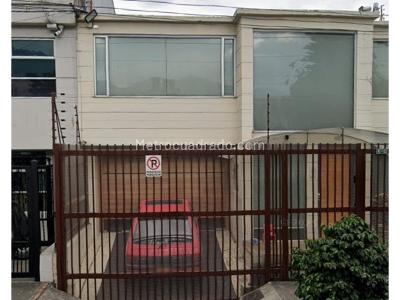 Casa en venta en Belalcazar, Bogotá · foto 2 de 20