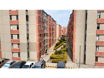 Apartamento de 3 alcobas en venta en Tintal Sur, Bogotá, 48 m² · foto 18 de 20