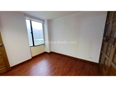 Apartamento de 2 alcobas en venta en Chico Lago, Bogotá, 88 m² · foto 11 de 18