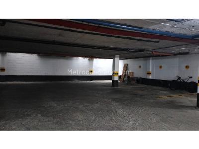 Apartamento de 2 alcobas en venta en Chico Lago, Bogotá, 88 m² · foto 15 de 18