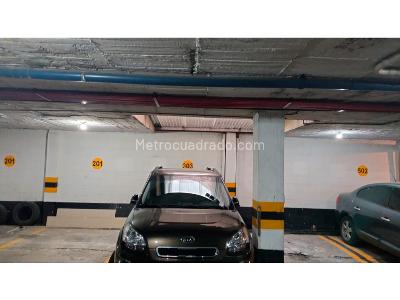 Apartamento de 2 alcobas en venta en Chico Lago, Bogotá, 88 m² · foto 18 de 18
