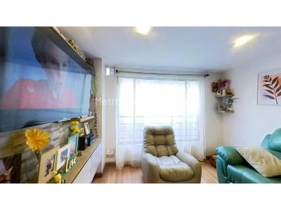 Apartamento de 2 alcobas en venta en 12 De Octubre, Bogotá, 41 m² · foto 4 de 13