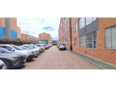 Apartamento de 3 alcobas en venta en Calandaima, Bogotá, 48 m² · foto 19 de 20