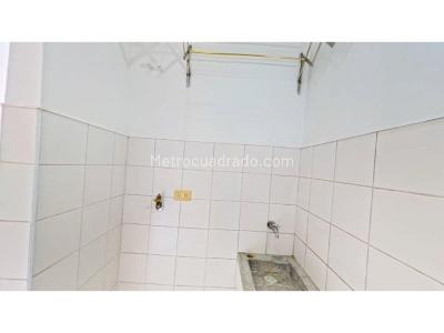 Apartamento de 3 alcobas en venta en Calandaima, Bogotá, 48 m² · foto 9 de 20