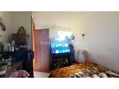 Apartamento de 3 alcobas en venta en Tintal Sur, Bogotá, 42 m² · foto 12 de 20
