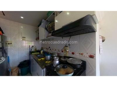 Apartamento de 3 alcobas en venta en Tintal Sur, Bogotá, 42 m² · foto 8 de 20
