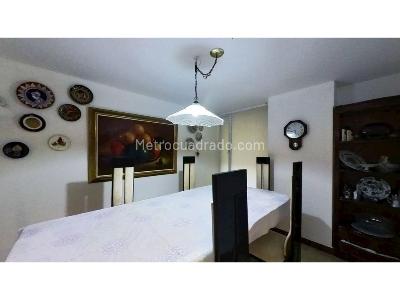 Apartamento de 3 alcobas en venta en Chico Lago, Bogotá, 116 m² · foto 13 de 20