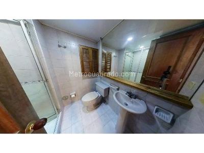 Apartamento de 3 alcobas en venta en Chico Lago, Bogotá, 116 m² · foto 18 de 20